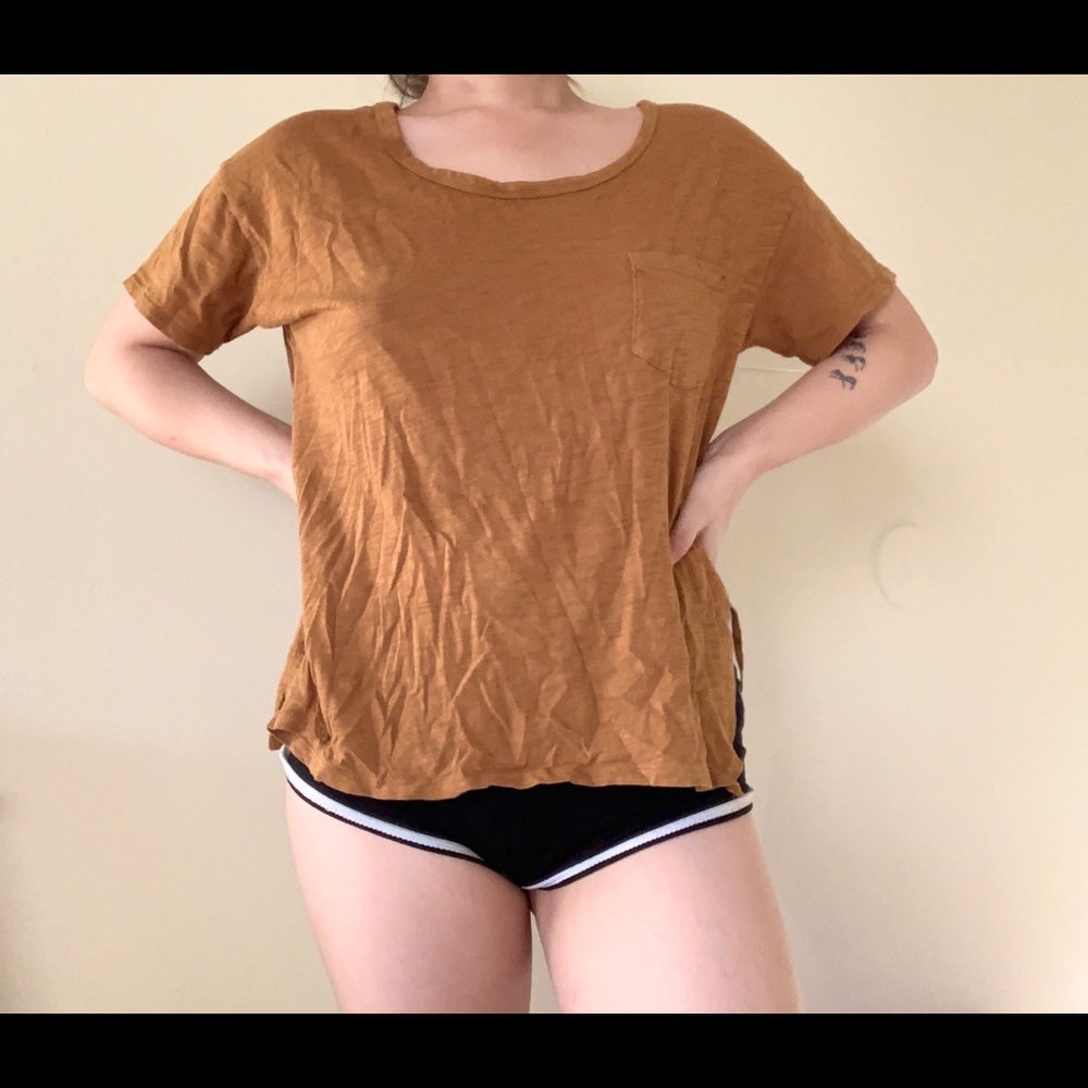 Forever 21 tan mustard yellow brown tshirt
